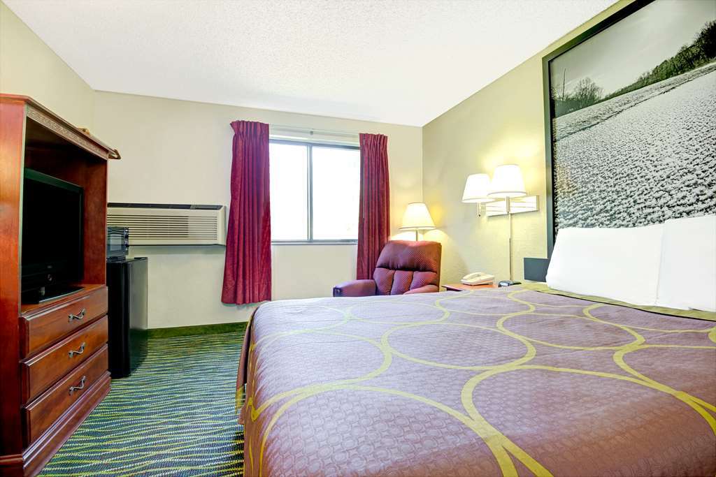 Super 8 By Wyndham Independence Kansas City Rom bilde